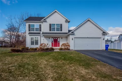 5 Roman Cir, Brockport, NY 14420