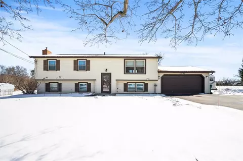 376 E Manitou Rd, Hilton, NY 14468