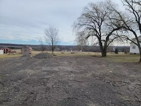 3355 W Lake Rd, Livonia, NY 14454