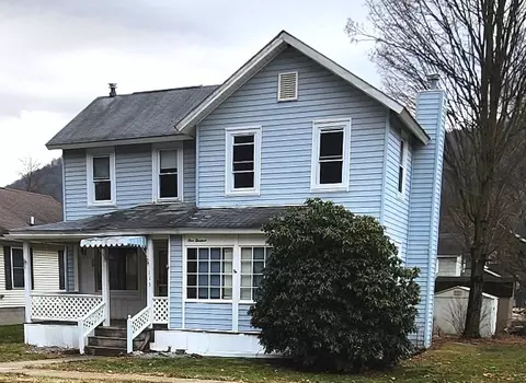 113 W 5th St, Emporium, PA 15834