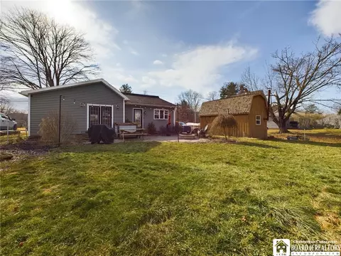 Exterior - 1337 Seneca Ave, Olean, NY 14760 photo 4 of 5