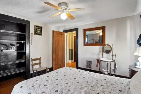 Bedroom - 37 Suburba Ave, Irondequoit, NY 14617 photo 7 of 9
