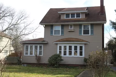 37 Suburba Ave, Irondequoit, NY 14617