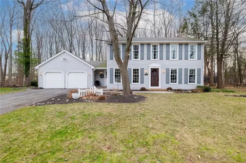 693 Audley End, Webster, NY 14580