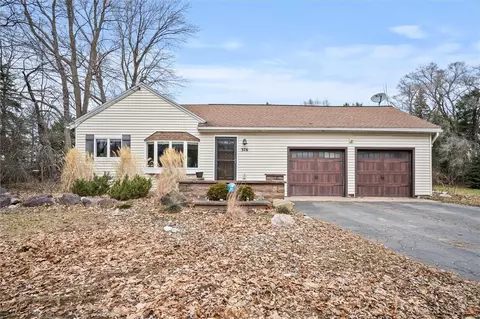 376 Holmes Rd, Greece, NY 14626