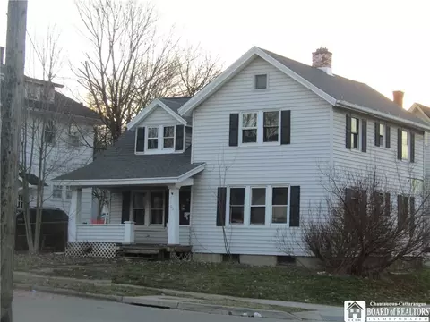 102 Park St, Jamestown, NY 14701