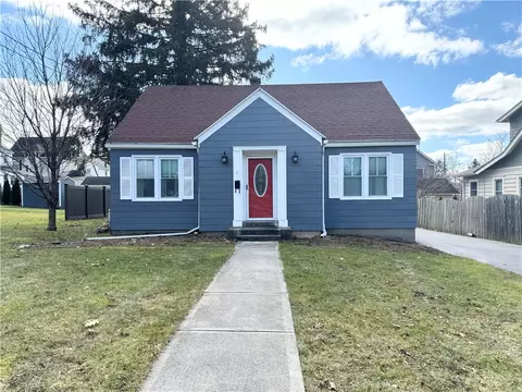 238 E Genesee St, Auburn, NY 13021