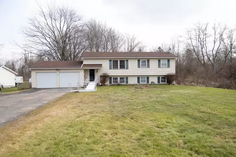 3134 Lake Rd N, Brockport, NY 14420