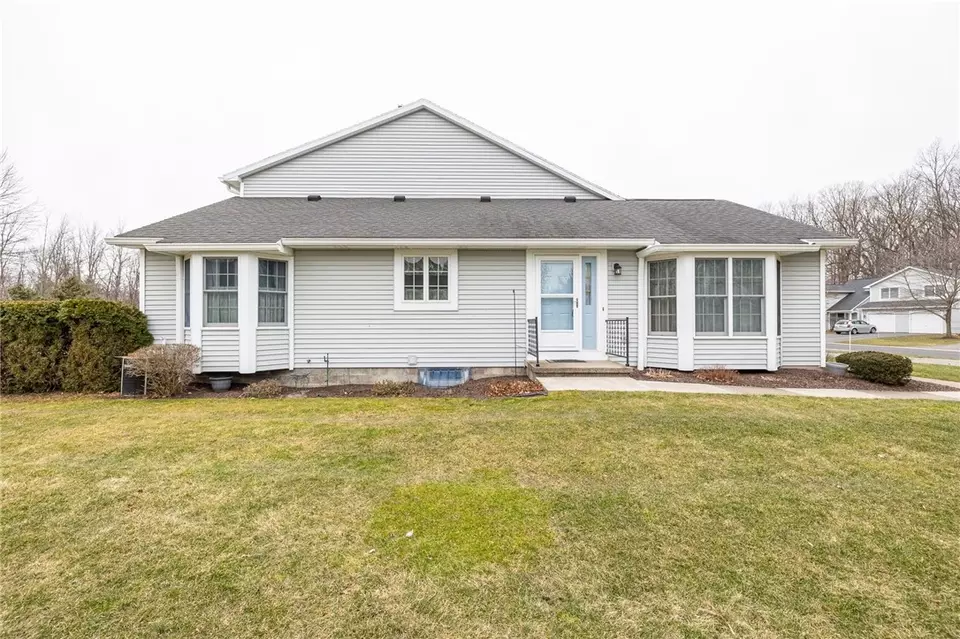 1028 Cane Patch, ster, NY 14580 21 Photos Movoto