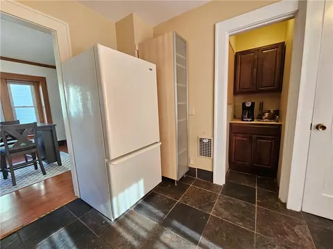 147 Walzer Rd, Irondequoit, NY 14622 photo 12