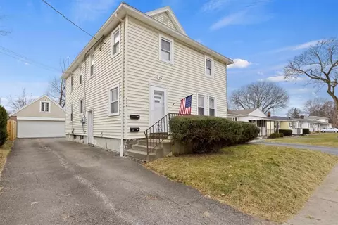 324 Magnolia Ave, East Rochester, NY 14445