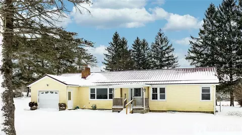 7954 Kingsbury Hill Rd, Franklinville, NY 14737
