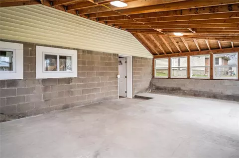 Exterior - 140 Eugene St, Gates, NY 14606 photo 5 of 15