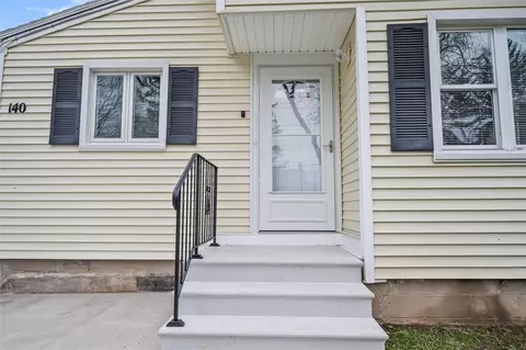 Exterior - 140 Eugene St, Gates, NY 14606 photo 11 of 15