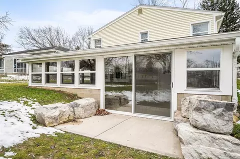 Exterior - 140 Eugene St, Gates, NY 14606 photo 15 of 15