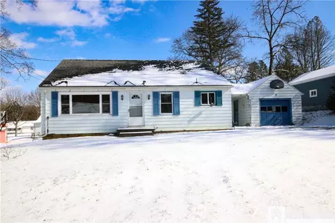 17 Lowe Ave, Busti, NY 14750