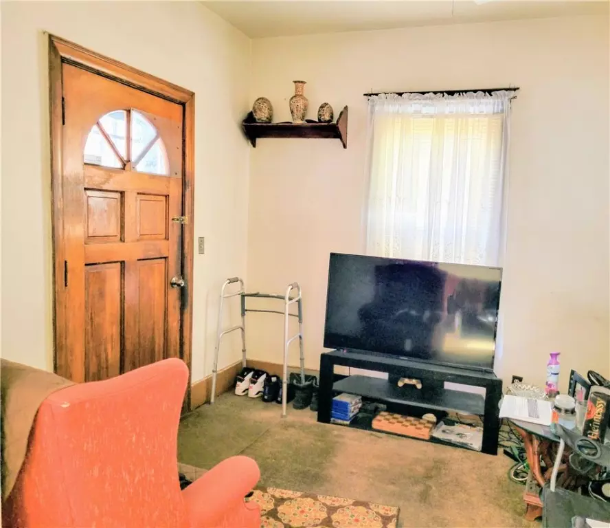 102 Roycroft Drive Dr, Rochester, NY 14621 6 Photos Movoto