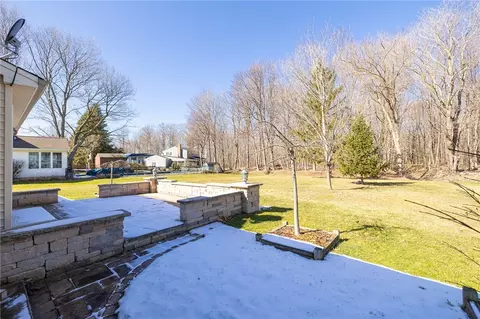Exterior - 918 Copperkettle Rd, Webster, NY 14580 photo 5 of 11