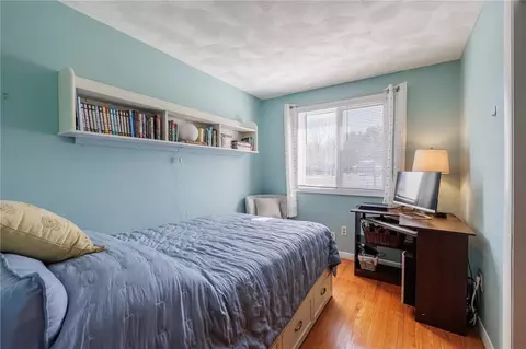 Bedroom - 918 Copperkettle Rd, Webster, NY 14580 photo 2 of 3