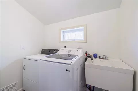 Other - 918 Copperkettle Rd, Webster, NY 14580 photo 3 of 7