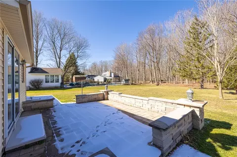 Exterior - 918 Copperkettle Rd, Webster, NY 14580 photo 6 of 11