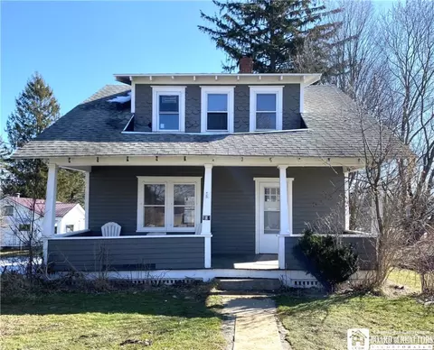 107 Miller Ave, Busti, NY 14750