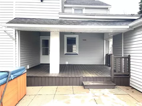 Exterior - 18 Queensboro Rd, Irondequoit, NY 14609 photo 4 of 6