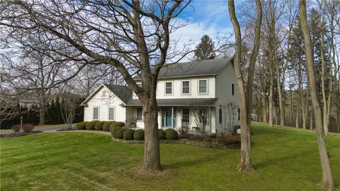 4180 Canal Rd, Ogden, NY 14559