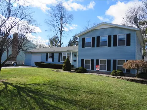177 Saddlehorn Dr, Greece, NY 14626