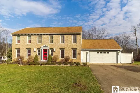 19 Crawford Ln, Busti, NY 14750