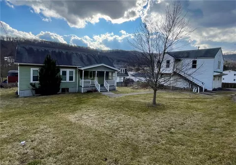 349 And 351 Bolivar Dr, Bradford, PA 16701