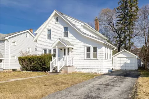 97 Forgham Rd, Greece, NY 14616