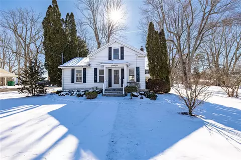 41 E Buffalo St, Riga, NY 14428
