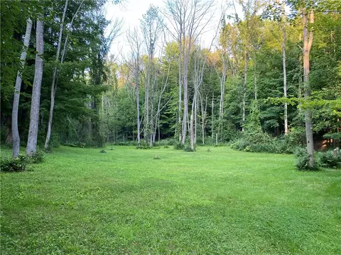 430 Whiting Rd, Webster, NY 14580 photo 12