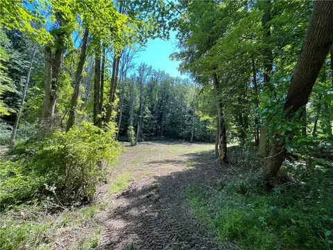 430 Whiting Rd, Webster, NY 14580 photo 5