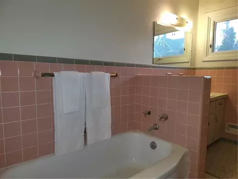 Bath - 57 High Pt, Irondequoit, NY 14609 photo 2 of 5
