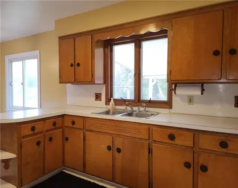 Kitchen - 57 High Pt, Irondequoit, NY 14609 photo 1 of 4