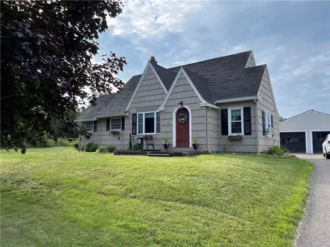 6664 Church St, Genesee Falls, NY 14536