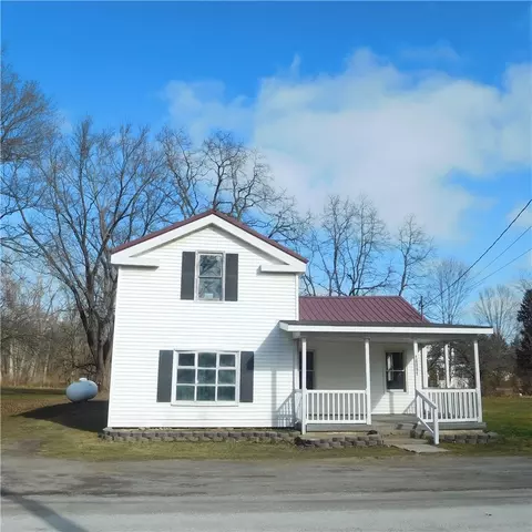 16091 Carr Rd, Kendall, NY 14476