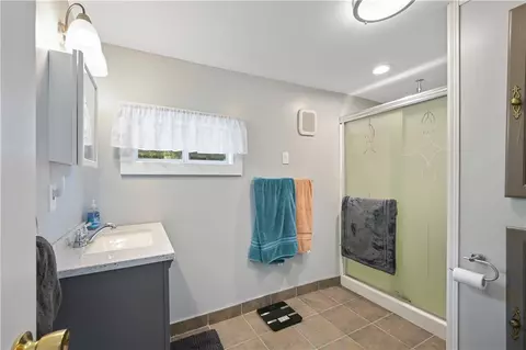 Bath - 175 Sam Lape Rd, Summit, NY 12175 photo 2 of 2