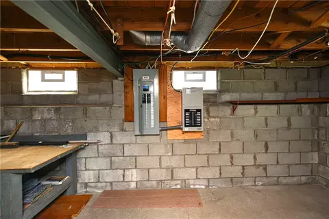 Kitchen - 503 Pineview Dr, Webster, NY 14580 photo 6 of 6