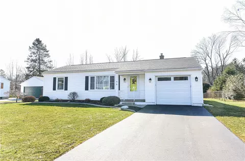 503 Pineview Dr, Webster, NY 14580