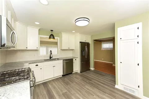 Kitchen - 503 Pineview Dr, Webster, NY 14580 photo 3 of 6