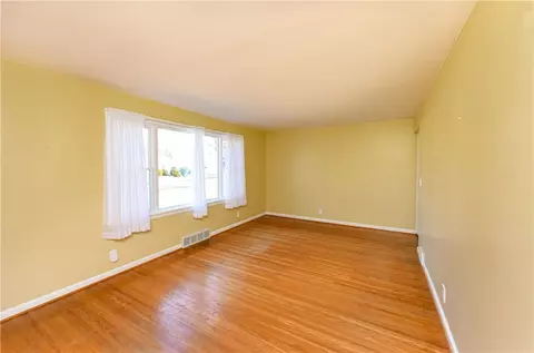 Living - 503 Pineview Dr, Webster, NY 14580 photo 2 of 2