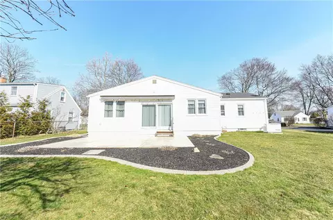 Exterior - 503 Pineview Dr, Webster, NY 14580 photo 6 of 8