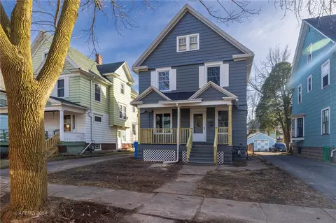 115 Roslyn St, Rochester, NY 14619