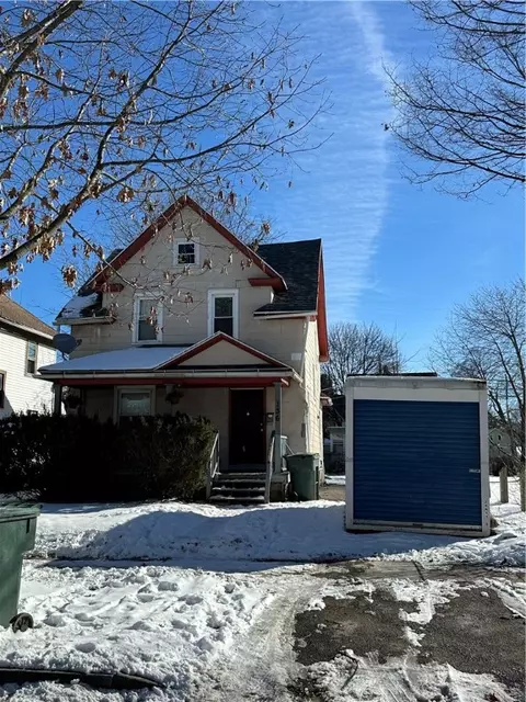 136 Depew St, Rochester, NY 14611