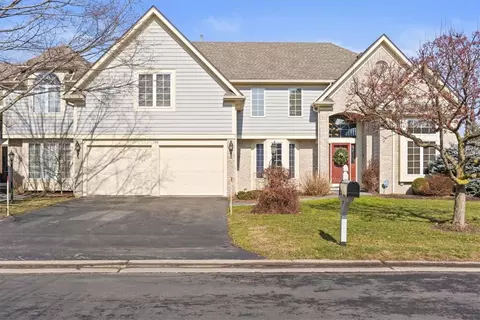 136 Regatta Dr, Webster, NY 14580