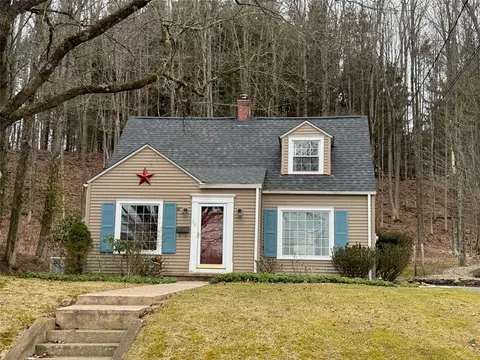 36 S Highland Ave, Wellsville, NY 14895