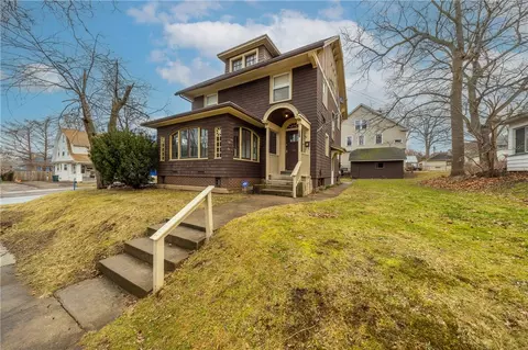 324 Pierpont St, Rochester, NY 14613